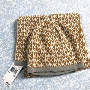 Michael Kors Signature Beanie Hat and Scarf Set